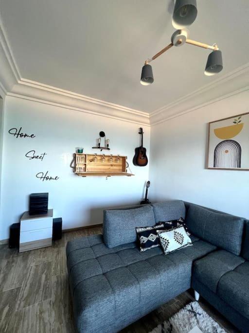 Ocean View Sunset Apartment In The Heart Of Rabat Bagian luar foto
