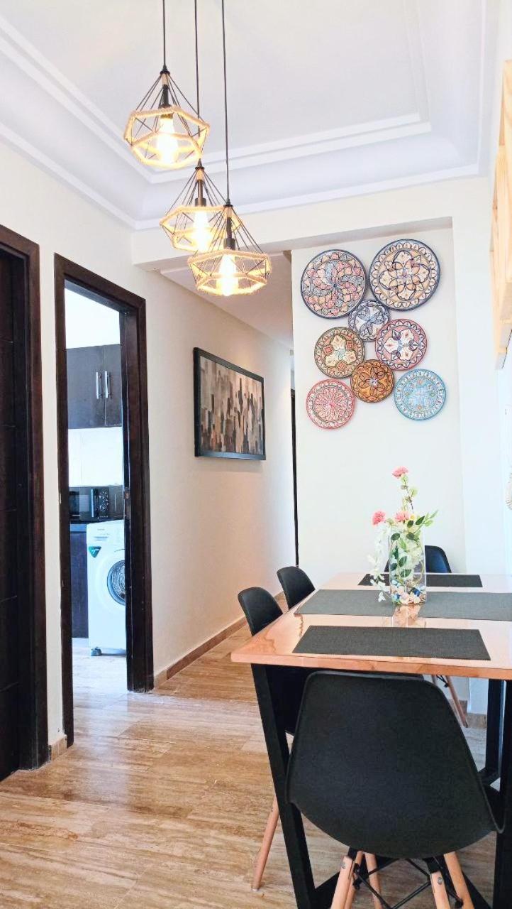 Ocean View Sunset Apartment In The Heart Of Rabat Bagian luar foto